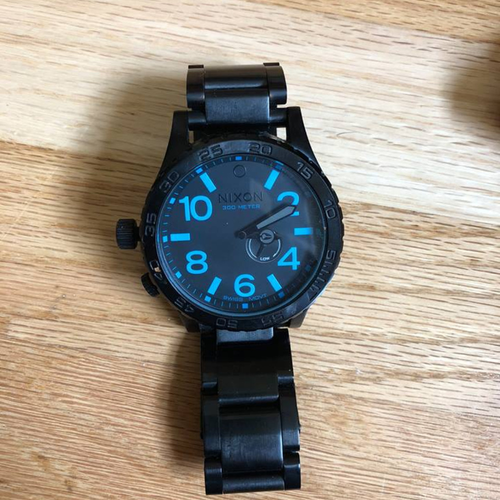 nixon watch